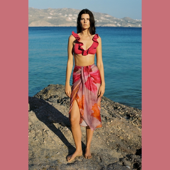 Zara Dresses & Skirts - Floral Sarong With Side Zip